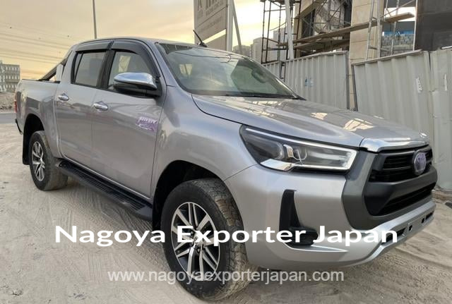 TOYOTA HILUX SR5