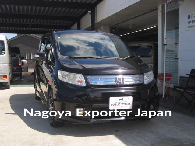 HONDA FREED SPIKE HYBRID