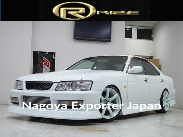 NISSAN LAUREL