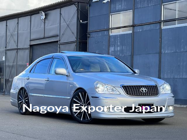 TOYOTA CROWN MAJESTA