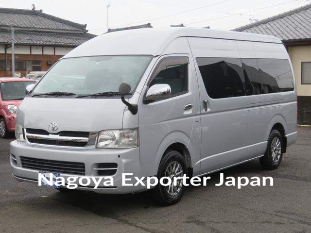 TOYOTA HIACE WAGON