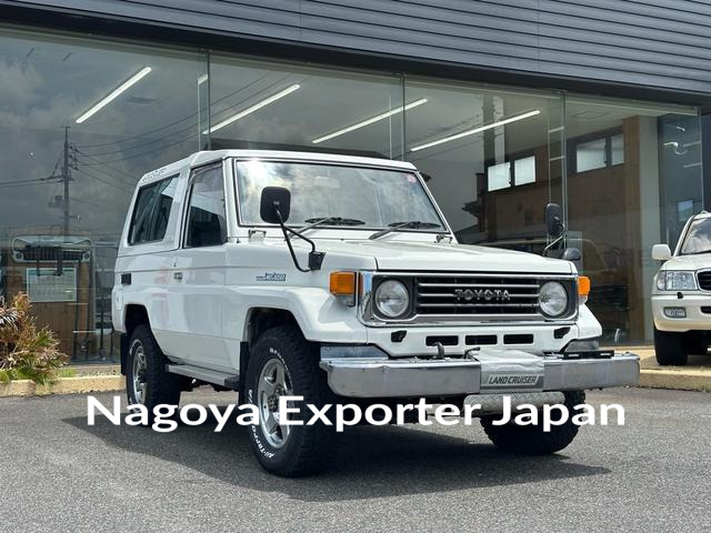 TOYOTA LAND CRUISER 70
