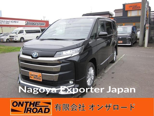 TOYOTA NOAH