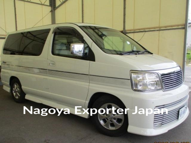 NISSAN ELGRAND