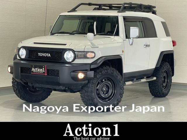 TOYOTA FJ CRUISER