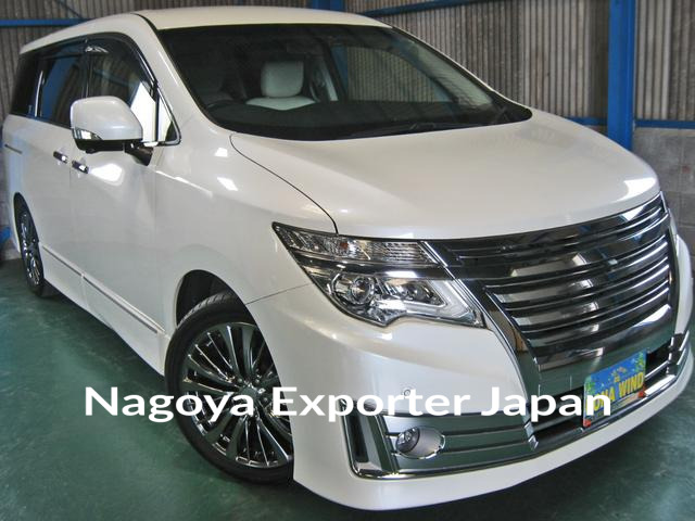NISSAN ELGRAND