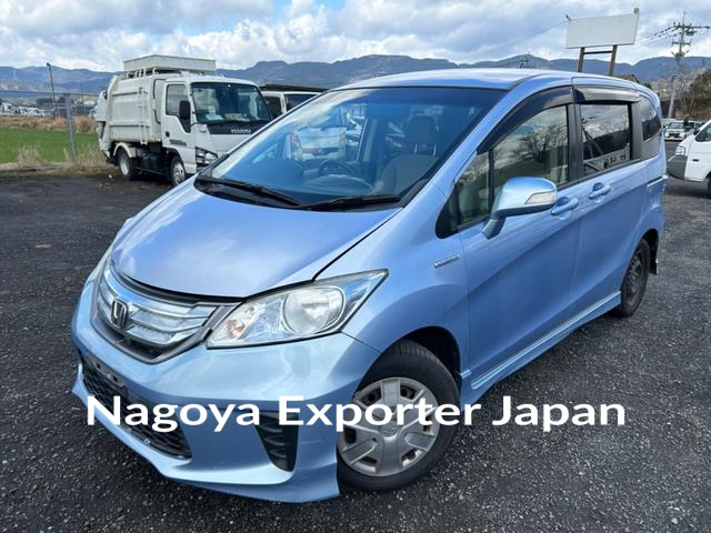 HONDA FREED HYBRID