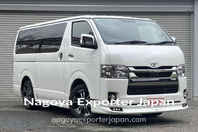 TOYOTA HIACE
