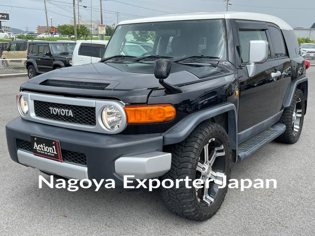 TOYOTA FJ CRUISER