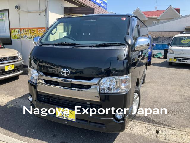 TOYOTA HIACE VAN