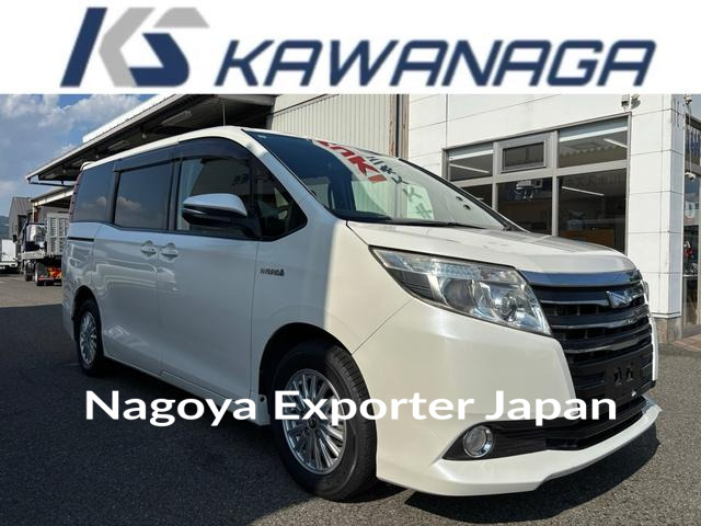 TOYOTA NOAH
