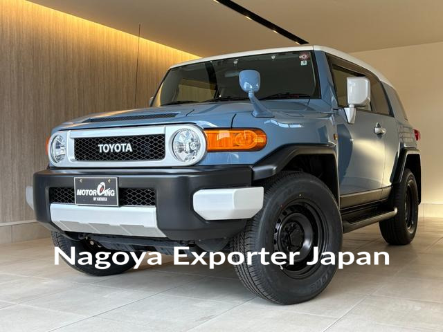 TOYOTA FJ CRUISER