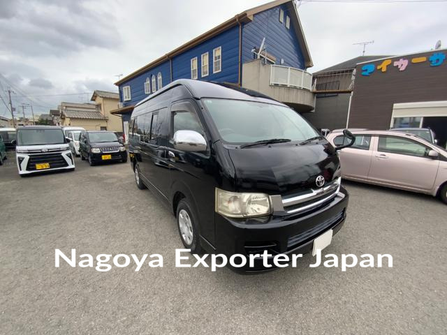 TOYOTA HIACE WAGON