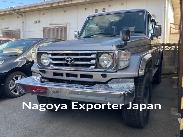 TOYOTA LAND CRUISER 70