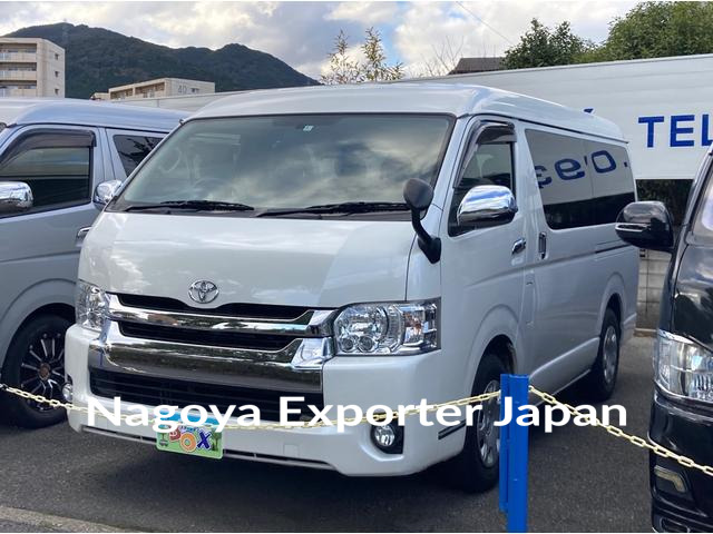 TOYOTA HIACE WAGON