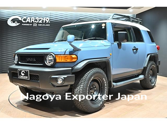 TOYOTA FJ CRUISER
