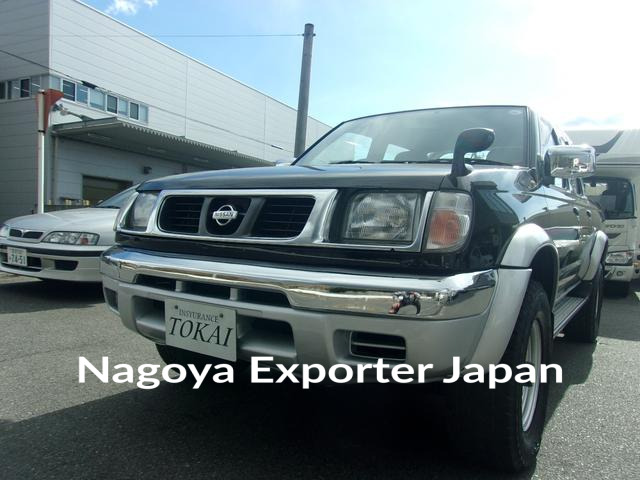 NISSAN DATSUN PICK UP