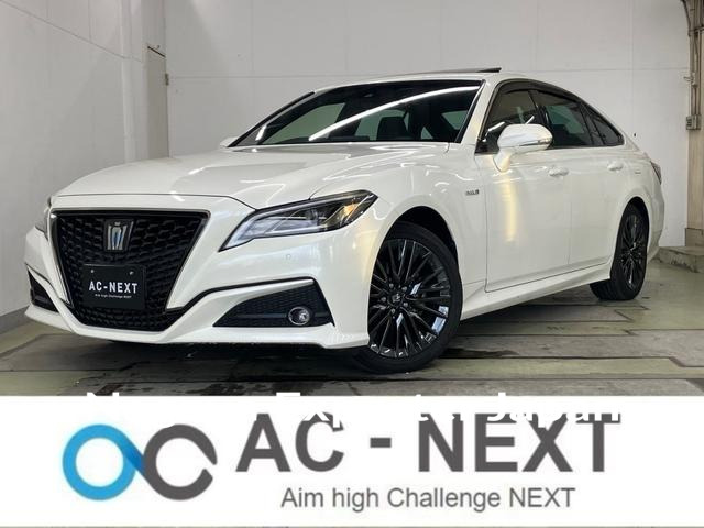TOYOTA CROWN HYBRID