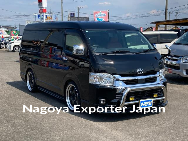 TOYOTA HIACE WAGON
