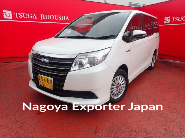 TOYOTA NOAH
