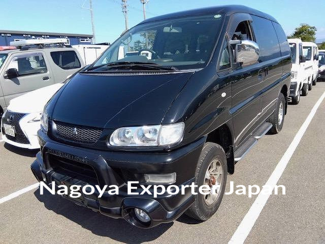 MITSUBISHI DELICA SPACE GEAR