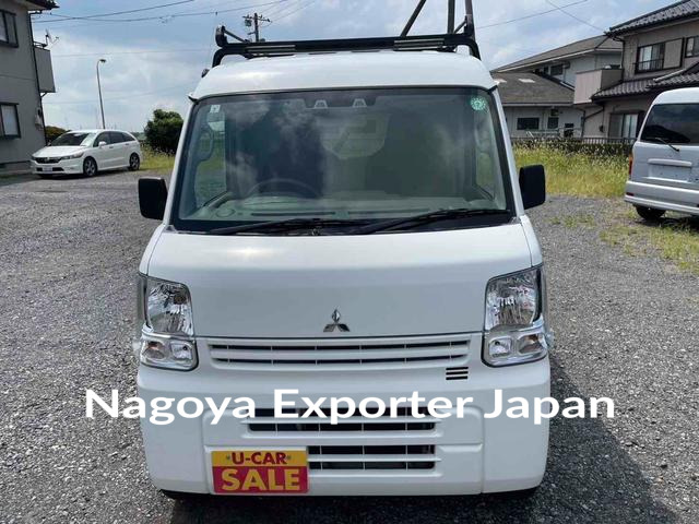 MITSUBISHI MINICAB VAN