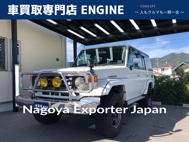 TOYOTA LAND CRUISER 70