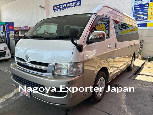 TOYOTA HIACE WAGON