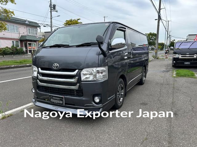 TOYOTA HIACE VAN