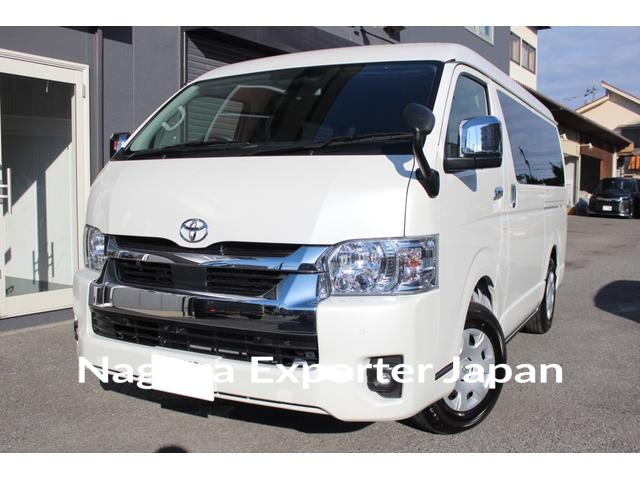 TOYOTA HIACE WAGON