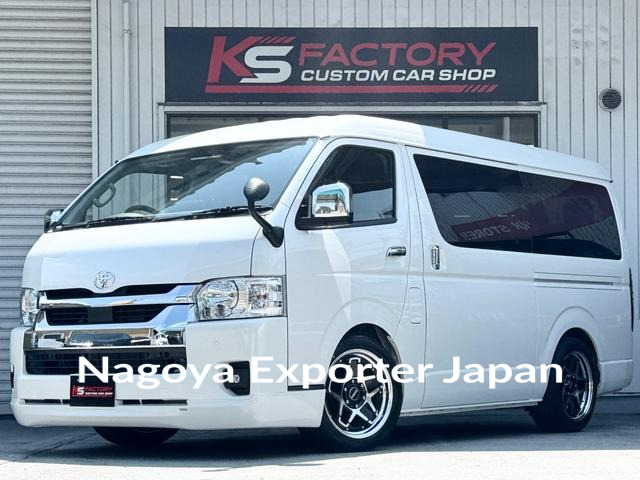 TOYOTA HIACE WAGON