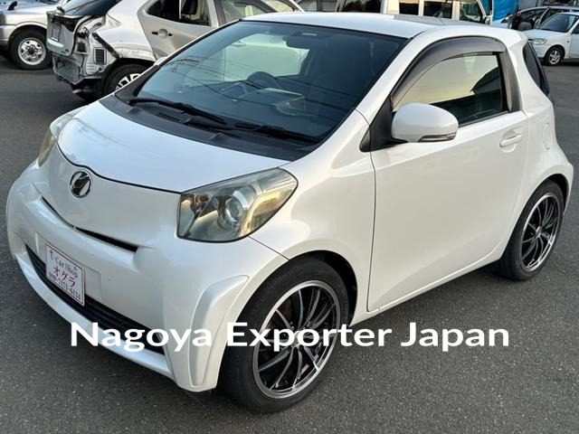 TOYOTA IQ