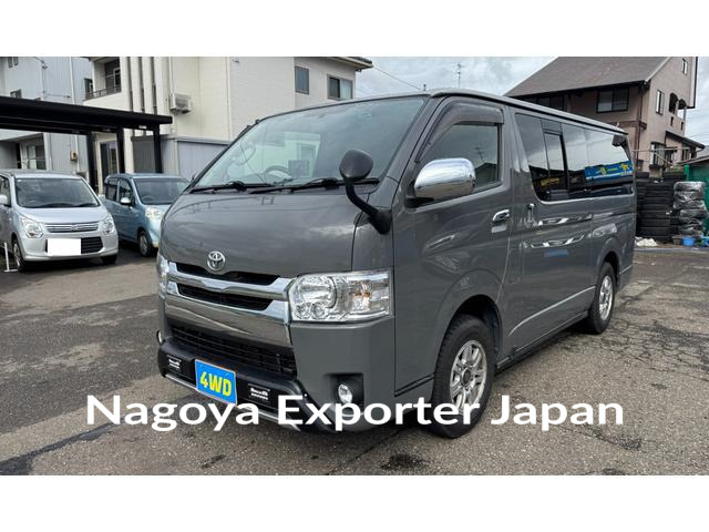 TOYOTA HIACE VAN