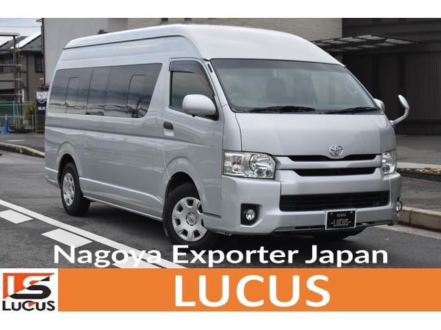 TOYOTA HIACE COMMUTER