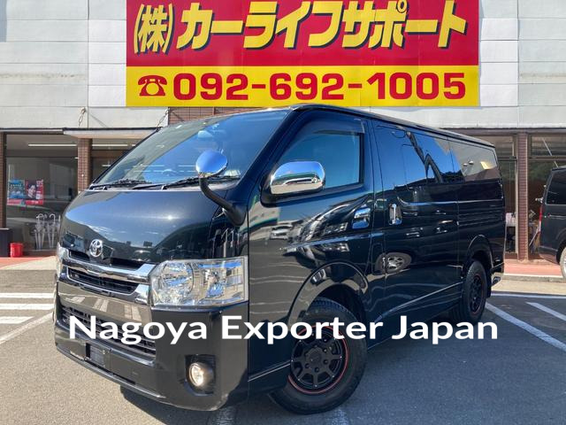 TOYOTA HIACE VAN