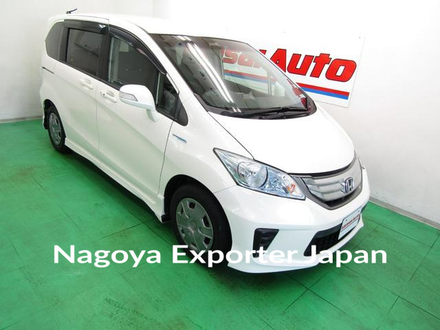 HONDA FREED HYBRID