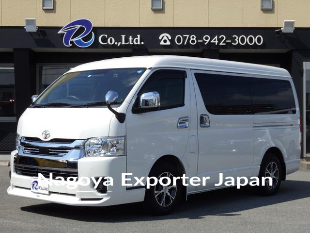 TOYOTA HIACE WAGON