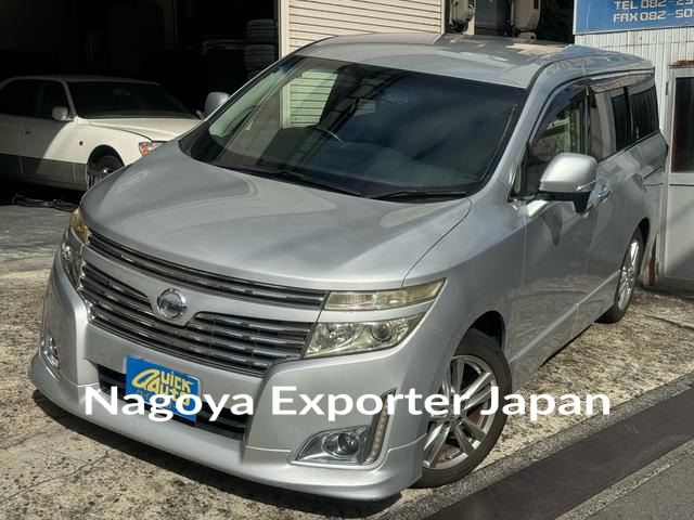 NISSAN ELGRAND