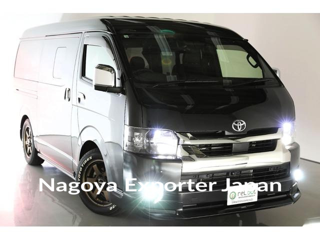 TOYOTA HIACE VAN