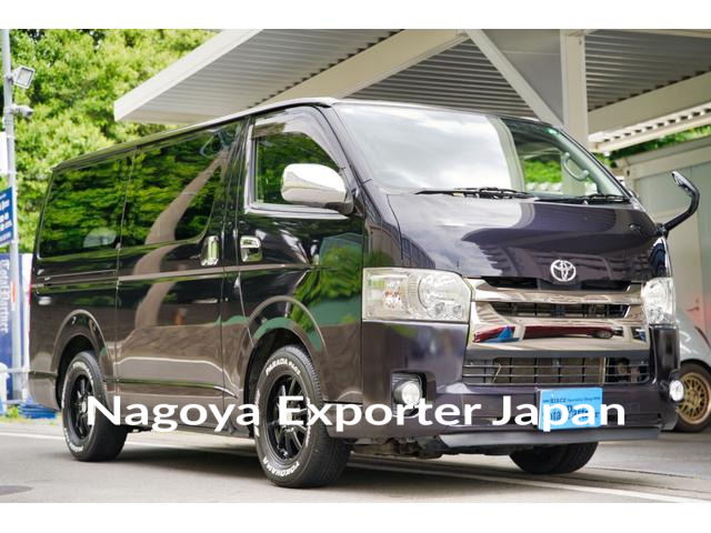 TOYOTA HIACE VAN