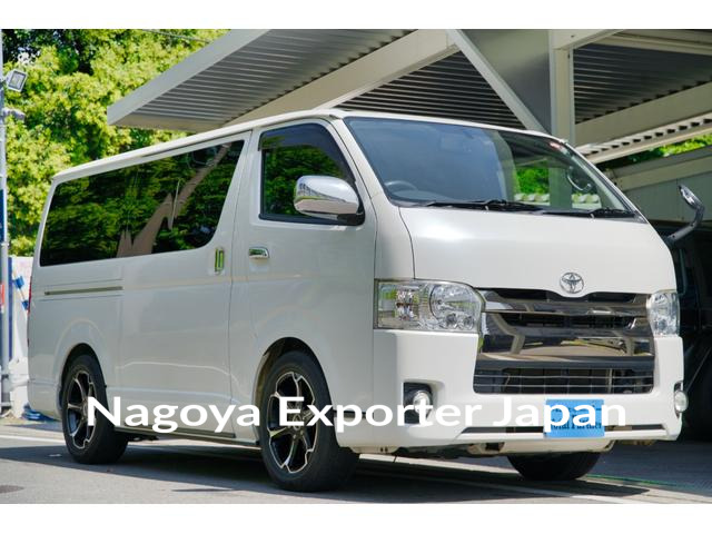TOYOTA HIACE VAN