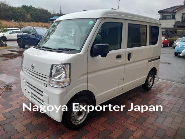 NISSAN NV100CLIPPER VAN