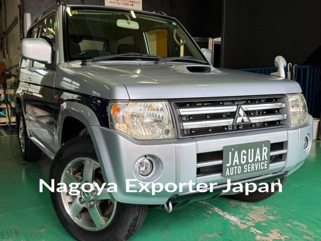 MITSUBISHI PAJERO MINI