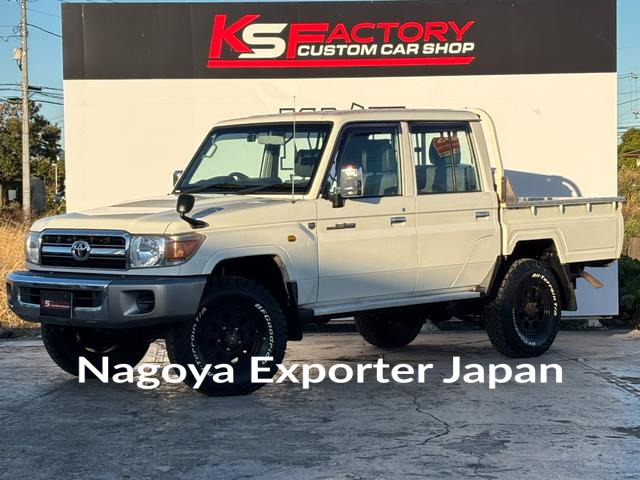TOYOTA LAND CRUISER 70