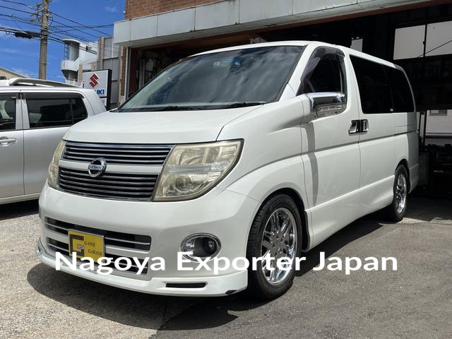 NISSAN ELGRAND
