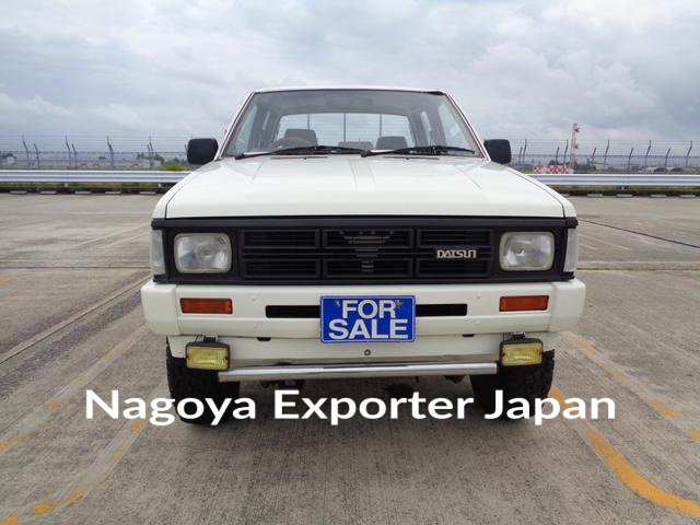 NISSAN DATSUN PICK UP