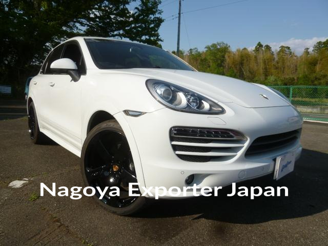 PORSCHE CAYENNE