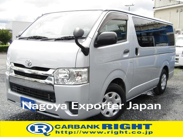 TOYOTA HIACE VAN