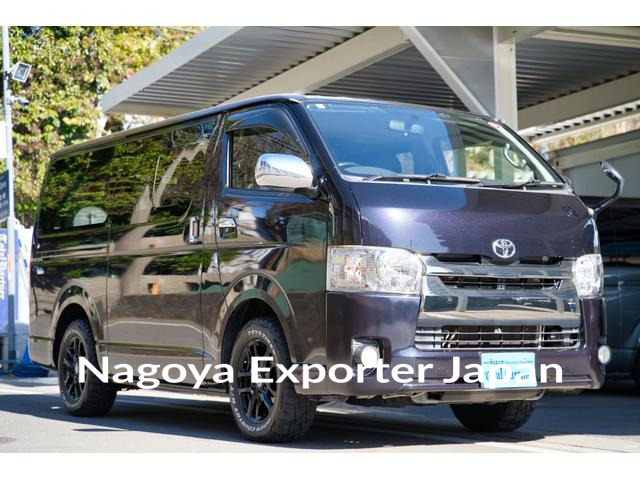 TOYOTA HIACE VAN