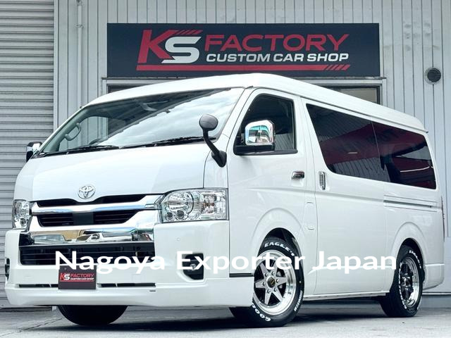 TOYOTA HIACE WAGON